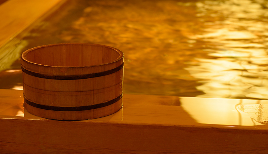 Hinoki bath image